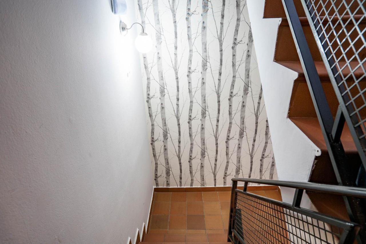 Hostal Plaza De Italia Caces Kültér fotó